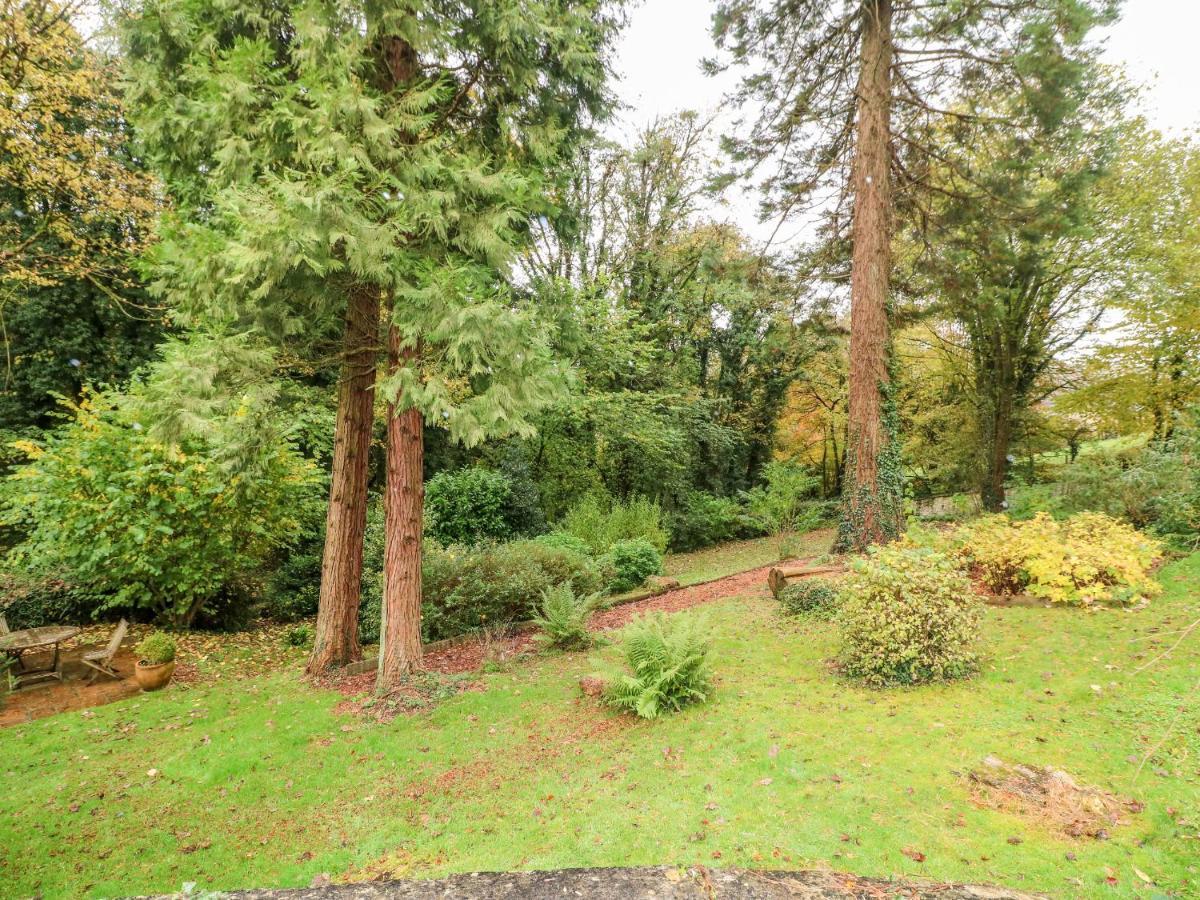 October Cottage Stroud  Luaran gambar